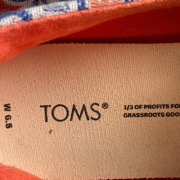 TOMS Multicolor Embroidered Espadrille Flats - Blue, Yellow, Green - Picture 2 of 9